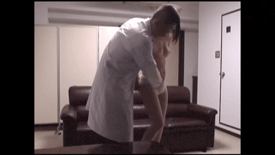 変態院長が看護実習生を喰いモノにしている猥褻現場を大公開！　その１