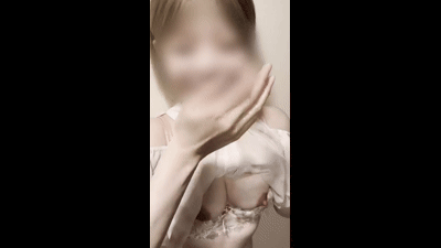 【本編顔出し】友達のお姉ちゃんをこっそり指名→友達に内緒でホテルへ連れ込んでしまいました。。