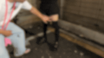 【ガチ素人】パンツフェチ必見‼️19歳Ｆカップのめちゃくちゃ可愛くてスタイル抜群な美女の紐パンを路上で脱がせてかわいい紐パンを存分に楽しむww【おけつ大作戦🍑#169】