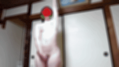 弥生の全裸パーティー兼公開撮影。全裸ラジオ体操股間隠し完結編です。大事な部分を必死に隠しながらやり切りました。究極羞恥芸。
